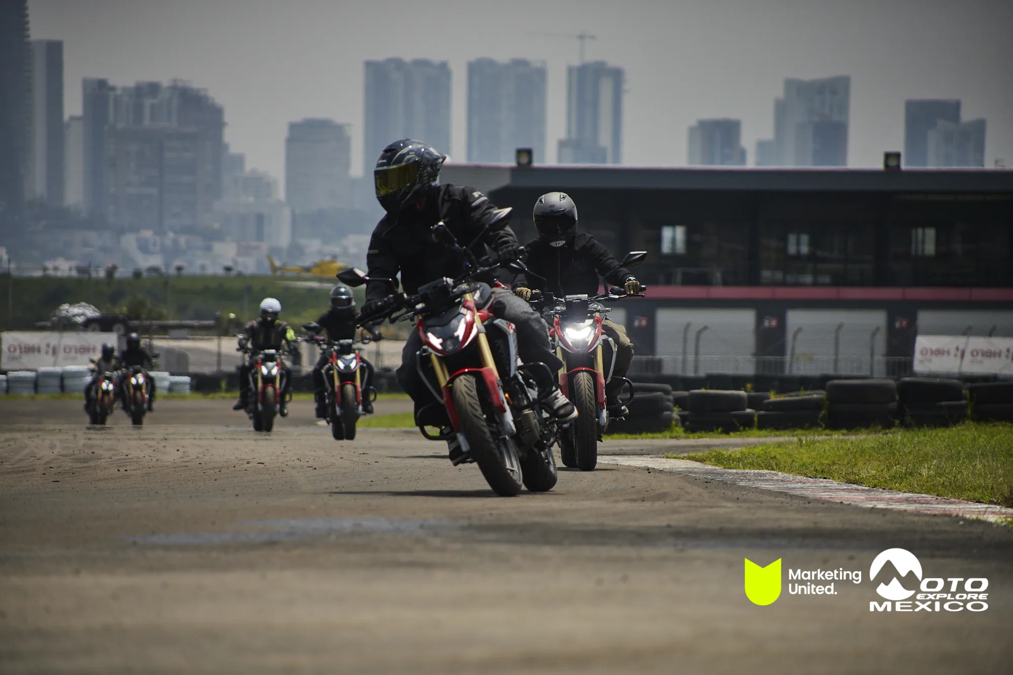 HUNK TRACKDAY 320